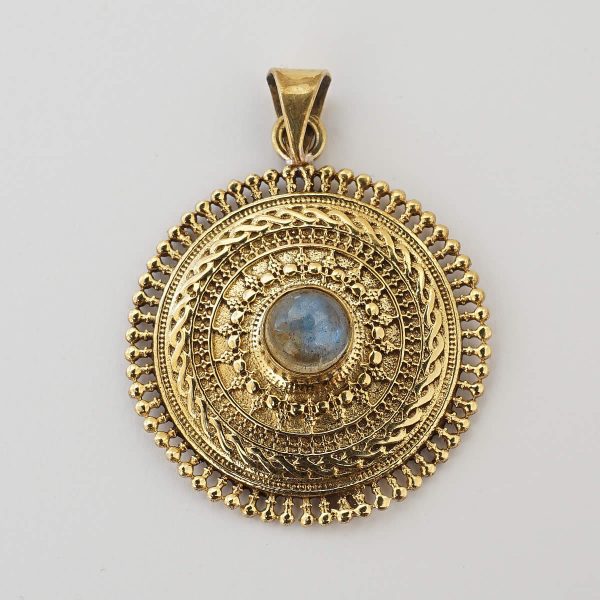 labradorite mandala pendant